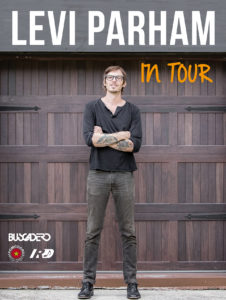 Levi Parham in Italia al Feel Rouge Cafe